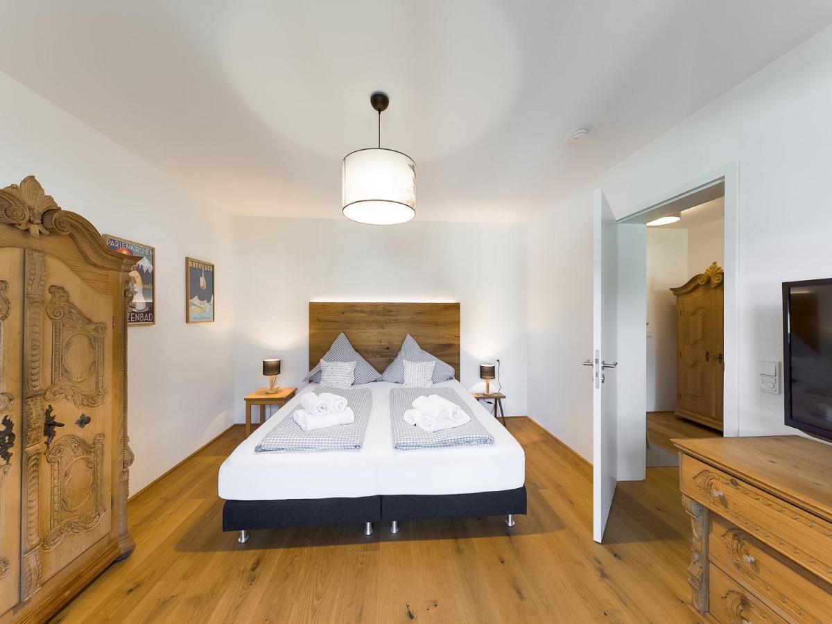 Olympia 9 Apartment การ์มิช-พาร์เทนเคียร์เชน ภายนอก รูปภาพ